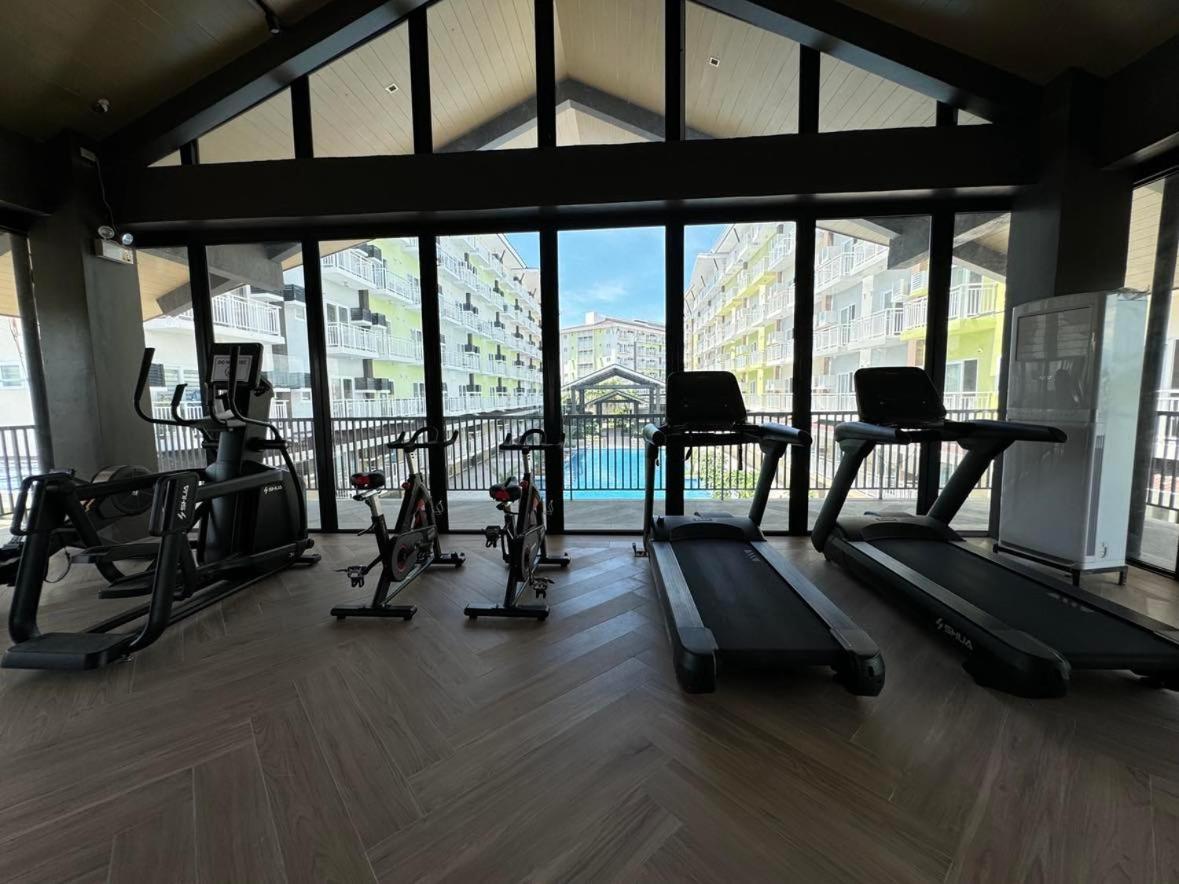 Ania Suite Room Мактан Екстериор снимка