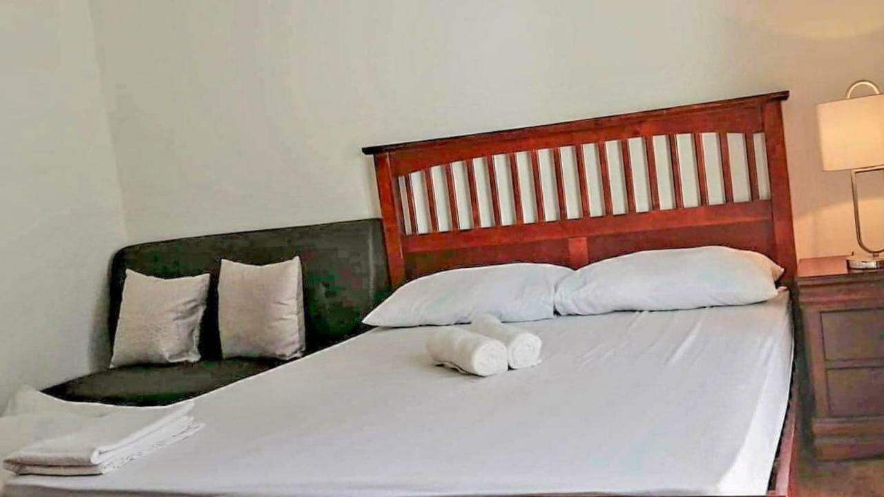 Ania Suite Room Мактан Екстериор снимка